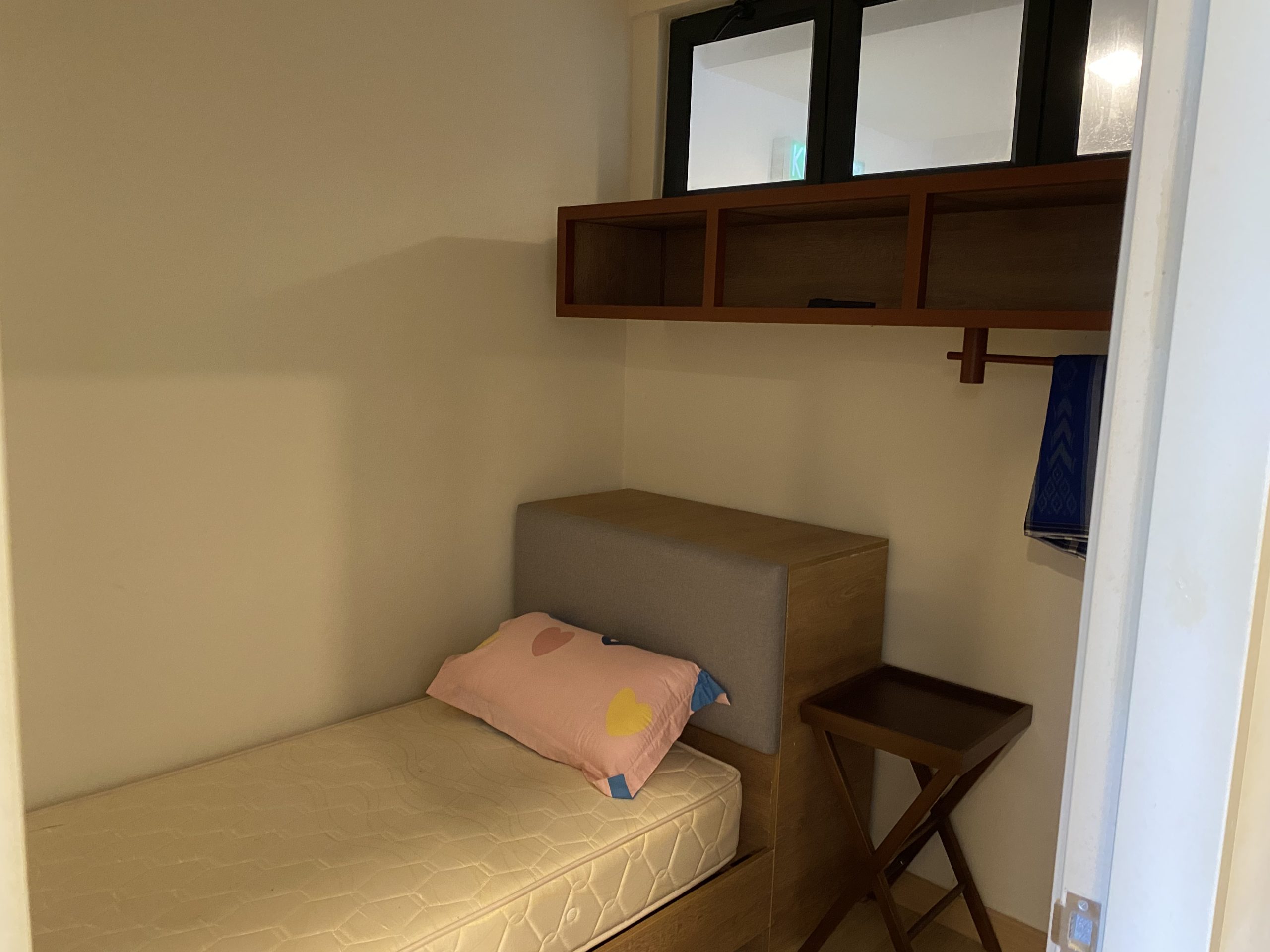 D2B8C4D1-8811-4EDB-9979-2F233AF38F39