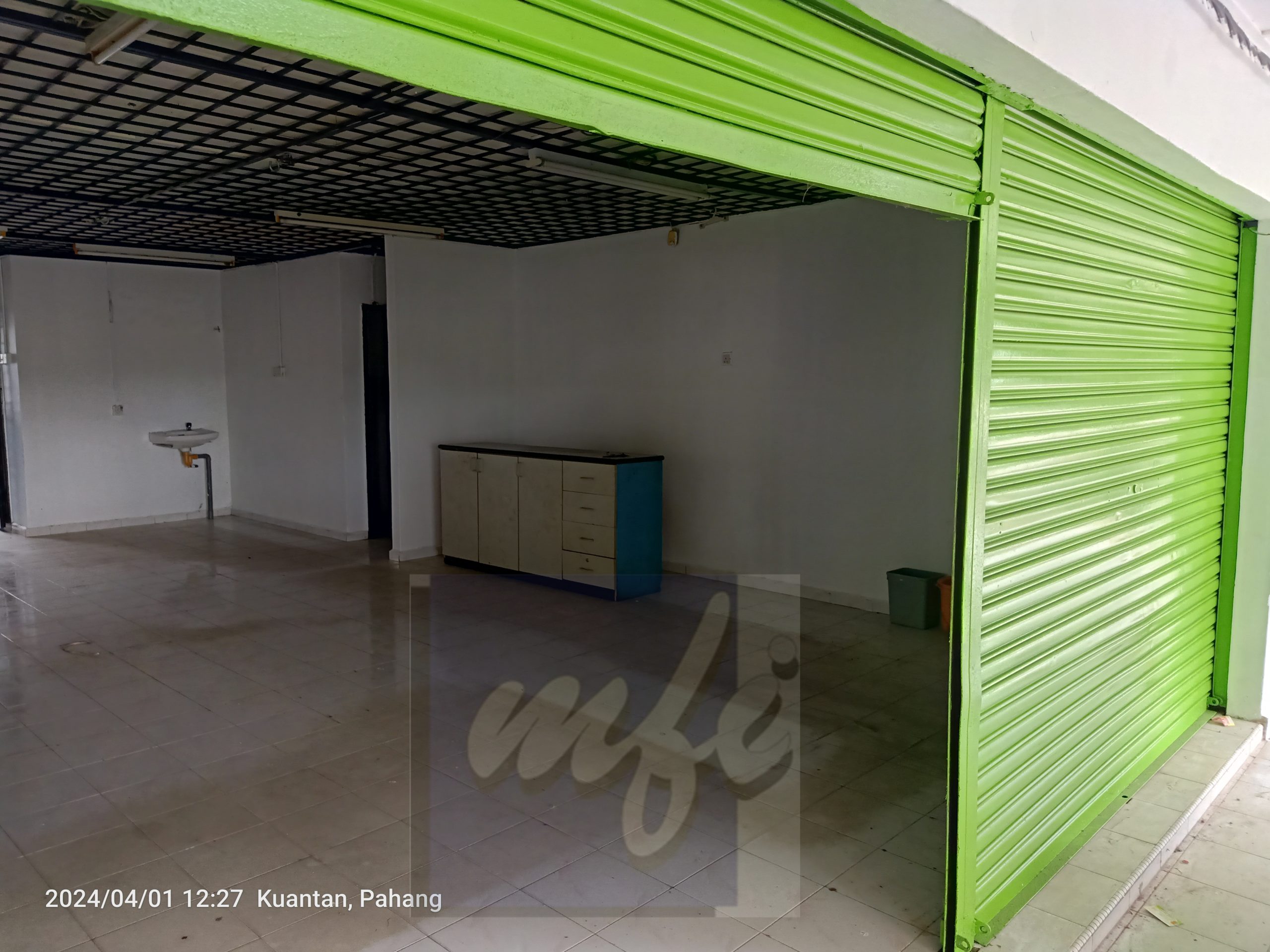 Picsart_24-04-22_10-57-28-050