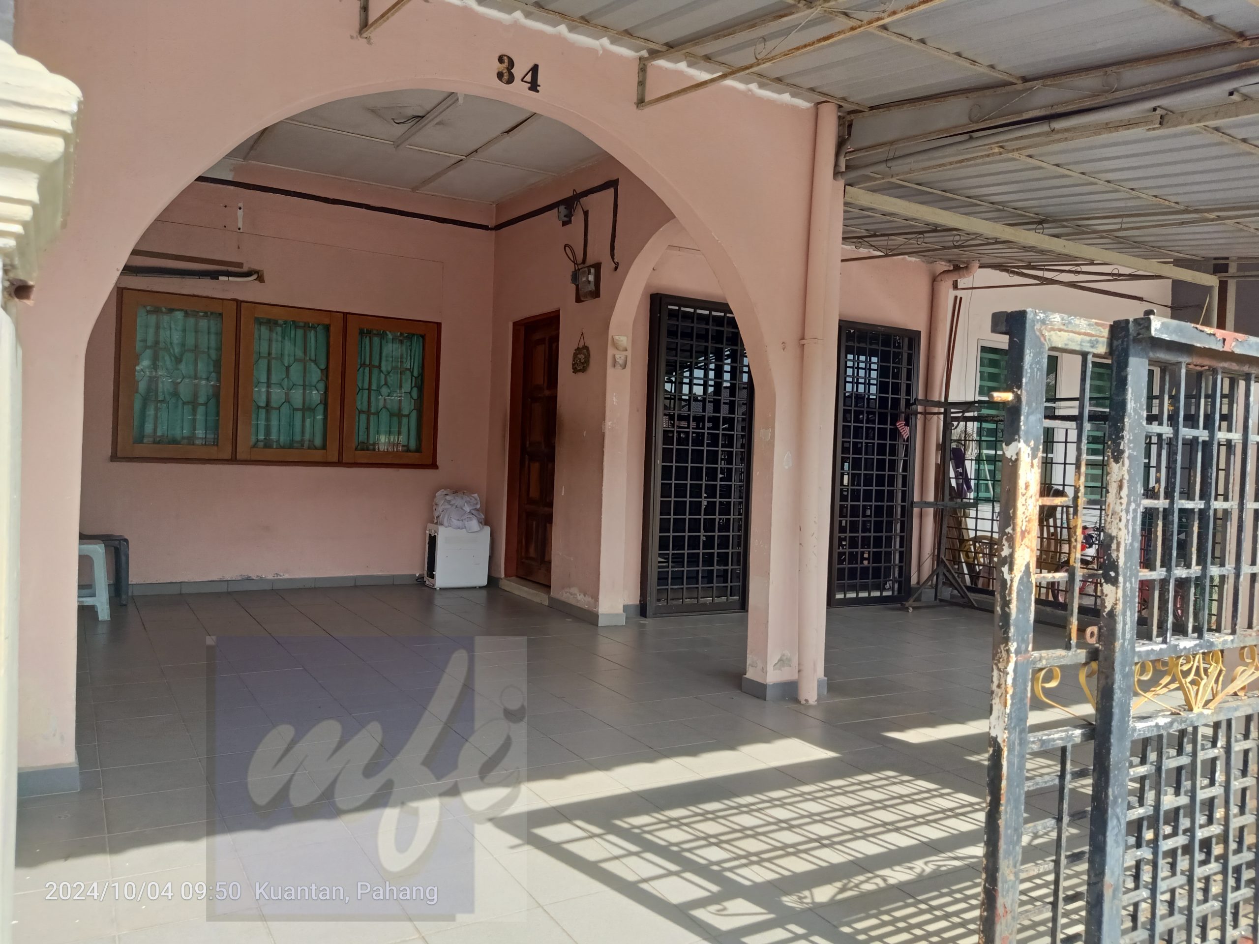 Picsart_24-10-04_11-21-23-613