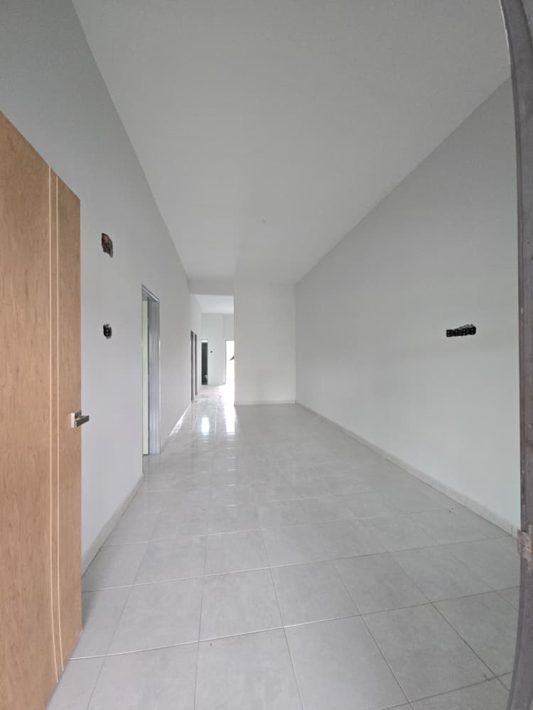 WhatsApp Image 2025-10-27 at 3.25.22 PM (1)