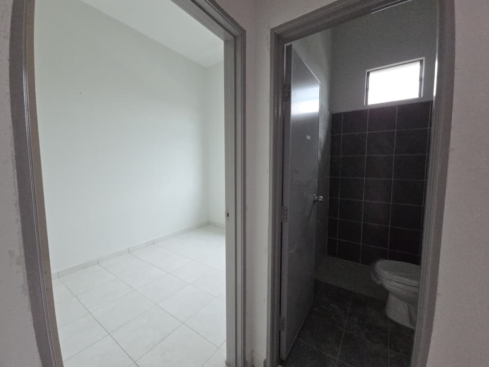 WhatsApp Image 2025-10-27 at 3.25.25 PM